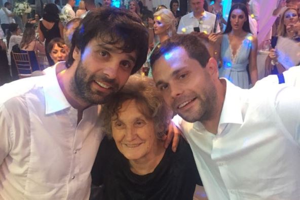 Teodosić venčanje Jelisaveta Orašanin slika venčanice