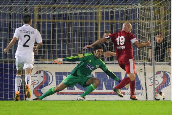 Nenad Mirosavljević u dresu Napretka protiv Partizana 2013. godine