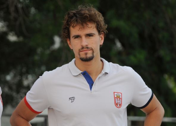 Viktor Rašović prelazi u Jug