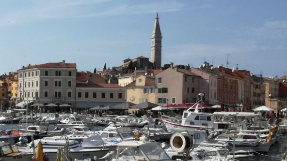 Da li se isplati kupiti apartman na moru i izdavati