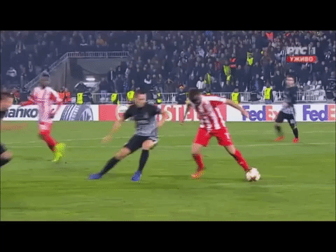 Zoran Tošić UEFA karton