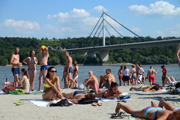 Kupališna sezona počinje u Srbiji: Cene ulaznica i popusti