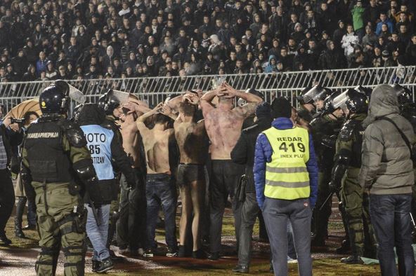 Tuča na derbiju Partizan Vučelić