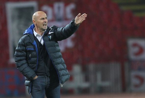 Aleksandar Veselinović Spartak: Neki igrači nisu leteli avionom