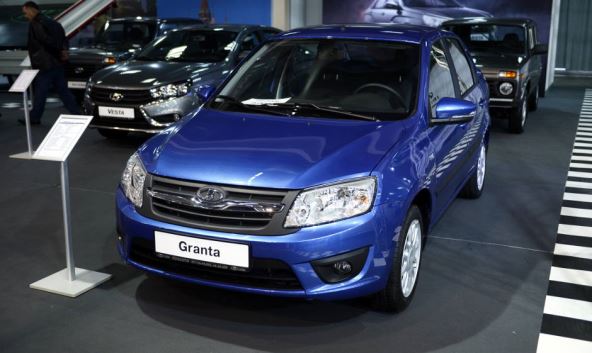 Najskuplji i najjeftiniji automobili na Sajmu