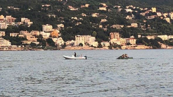 Spasioci na moru Odeljenje traganja i spašavanja Posejdon Neptun