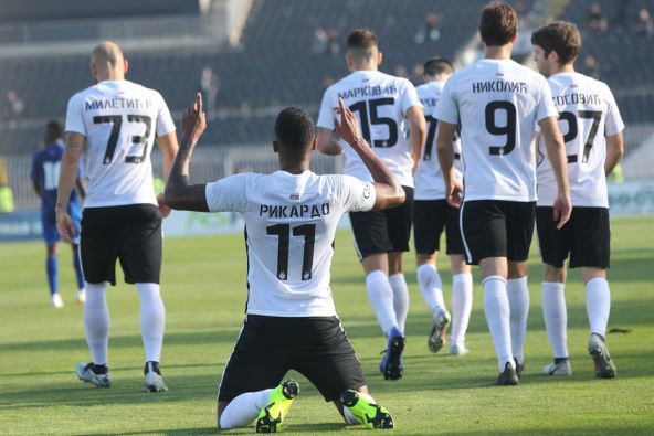 Zoran Mirković Partizan Radnik