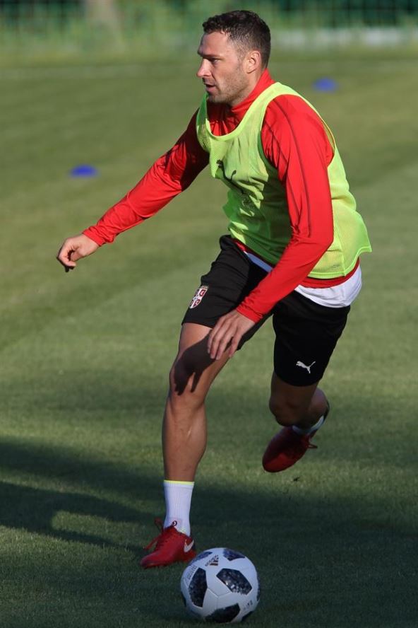 Prvi gol Duška Tošića u Kini, Đangsu Suning Guangdžou 5:1