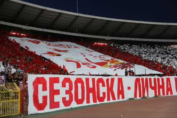 Zvezda - Helsinki FOTO: Novi semafor, Delije, koreografija, 40.000 ljudi na "Rajku Mitiću"