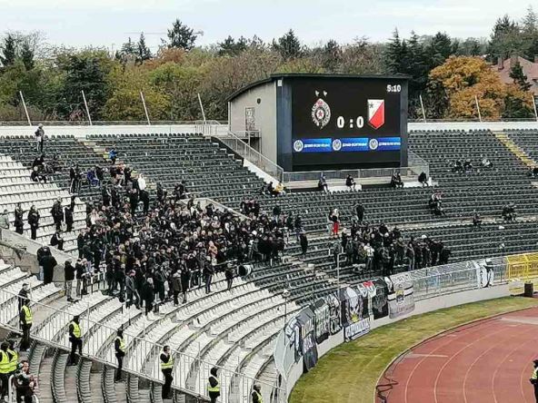 Grobari oproštaj od ubijenog vođe navijača Ljubomira Markovića Kiće