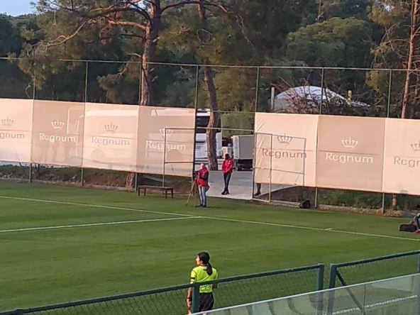 Sanogo Crvena zvezda povređen pripreme Antalija zima 2020