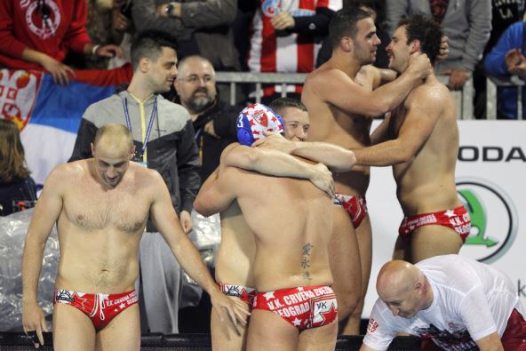 VK Crvena zvezda se raspada