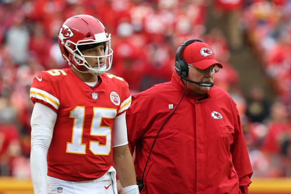 nfl-sezona-predstavljanje-ekipa-americki-fudbal-mahomes-henri-kanzas-tenesi-