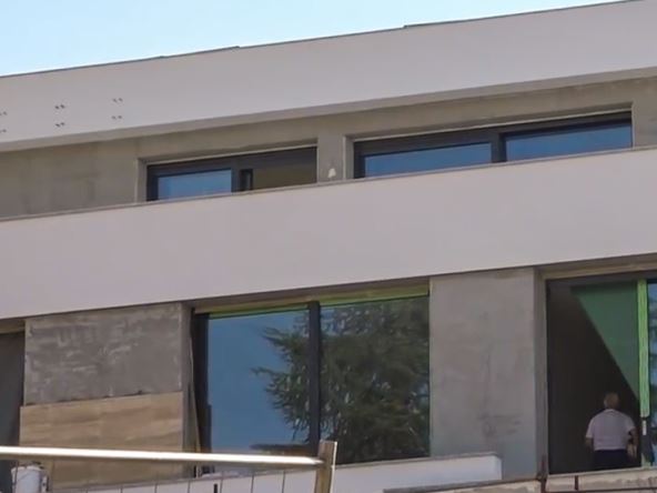 Vila Harisa Džinovića