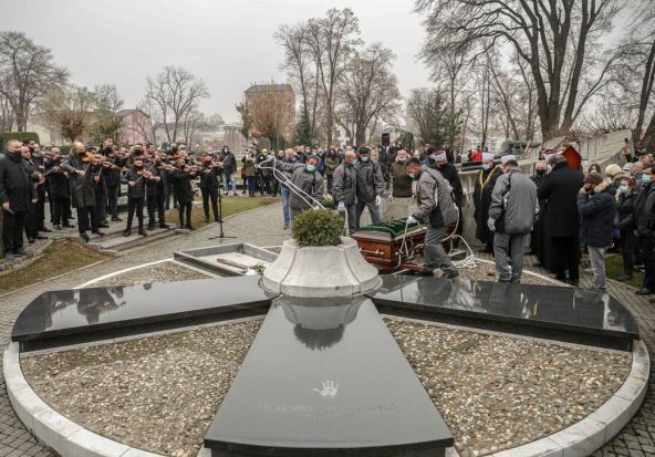 aca lukas odvikavanje dzej ramadanovski sok tok