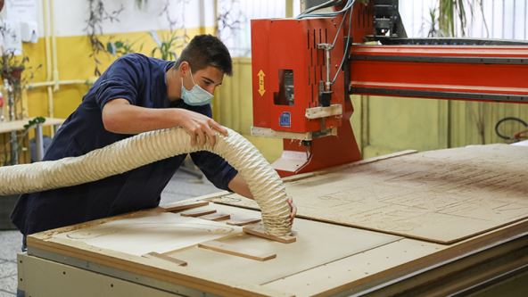 tehnicka skola drvo art obrada drveta dorcol beograd evropska unija projekat