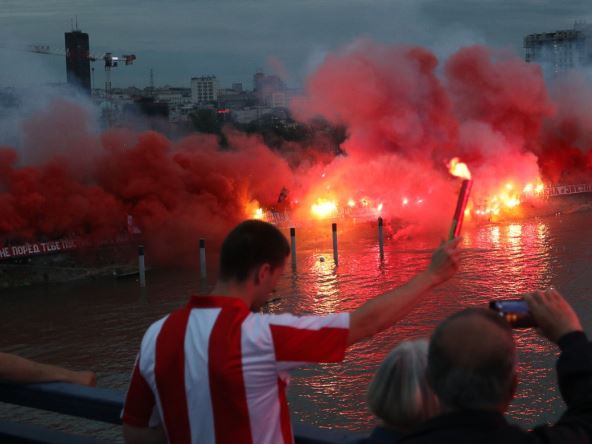 crvena zvezda proslava reka bal na vodi
