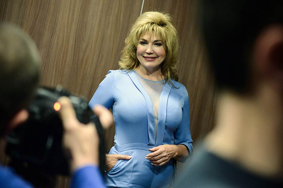 Suzana Mančić o počecima i zaradi