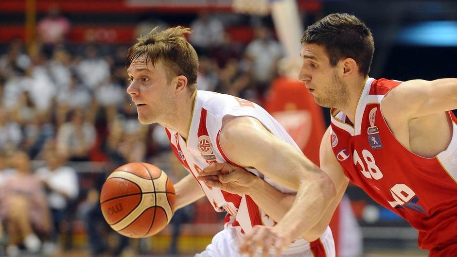 Nejt Volters se vratio u Crvenu zvezdu potpisao jednogodišnji ugovor