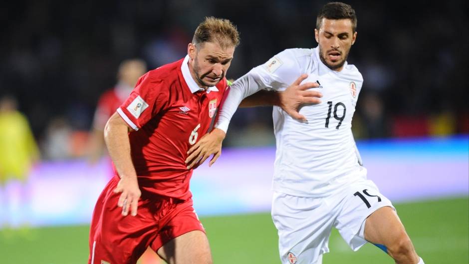 Branislav Ivanović pomagao hrvatskom golmanu Mateju Delaču