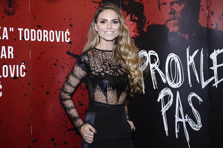 Nina Seničar trudna