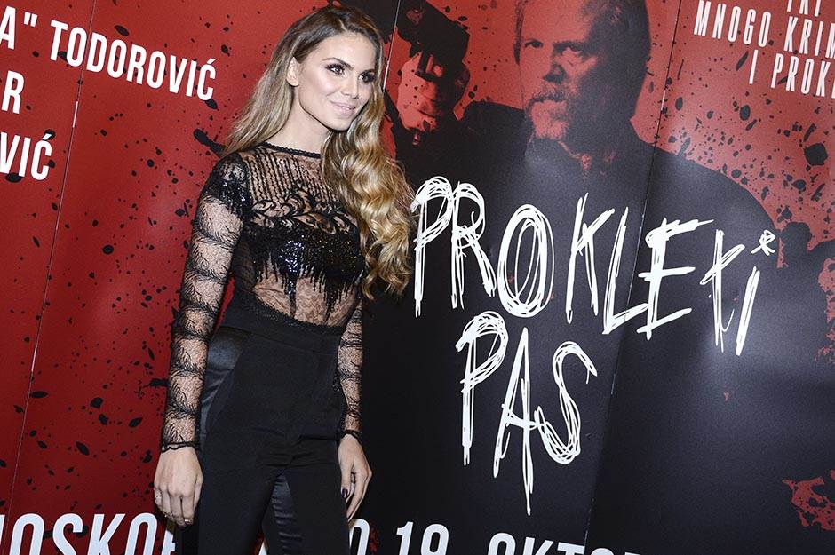 Nina Seničar trudna