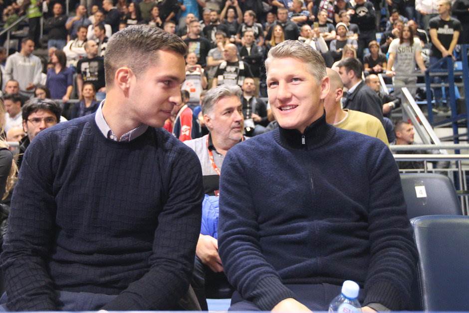 Ana Ivanović se porodila rodila treće dete dečaka