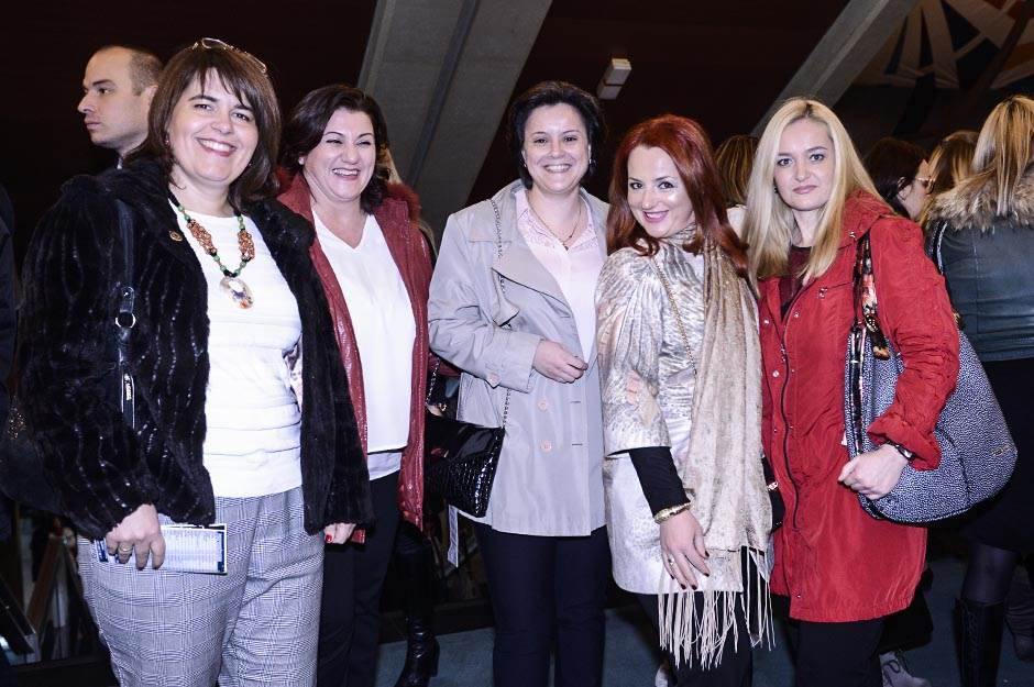 Frajle odgovorile Bebi Balašević