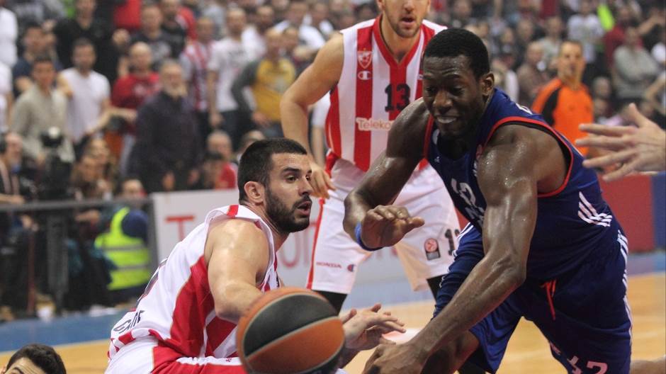 Brajant Danston povređen u saobraćajnoj nesreći