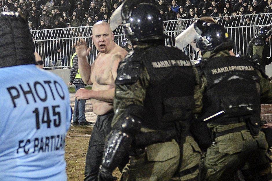 navijaci partizana velja nevolja principi frakcije navijaca podele