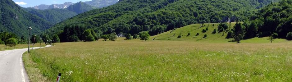 Spomenici bivše Jugoslavije komunistička arhitektura