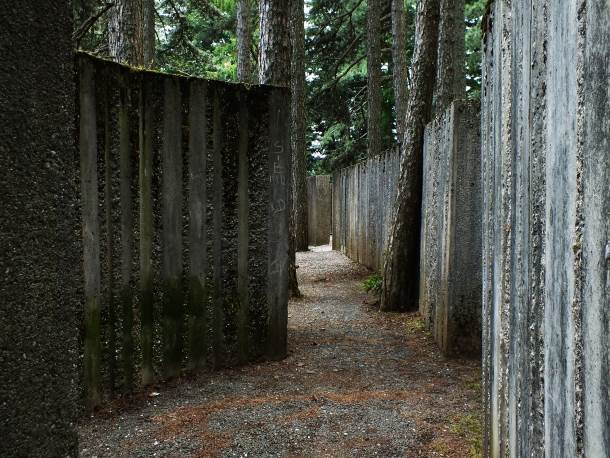 Spomenici bivše Jugoslavije komunistička arhitektura