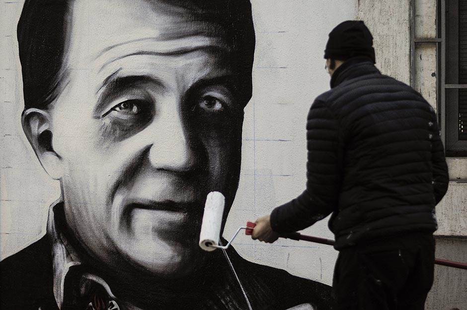 Uništeni murali navijača Partizana na Dorćolu