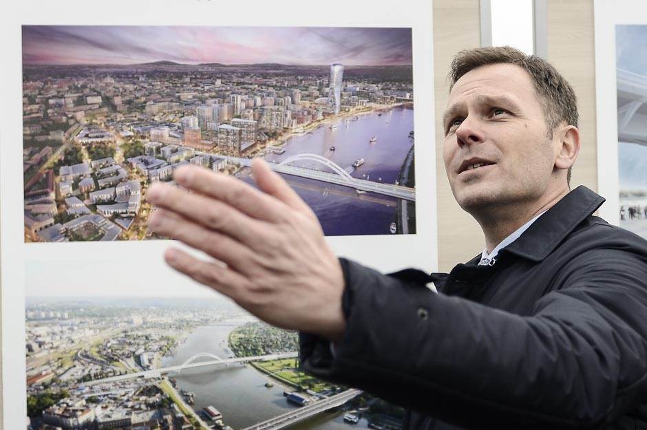 Uklonjen deo Starog savskog mosta