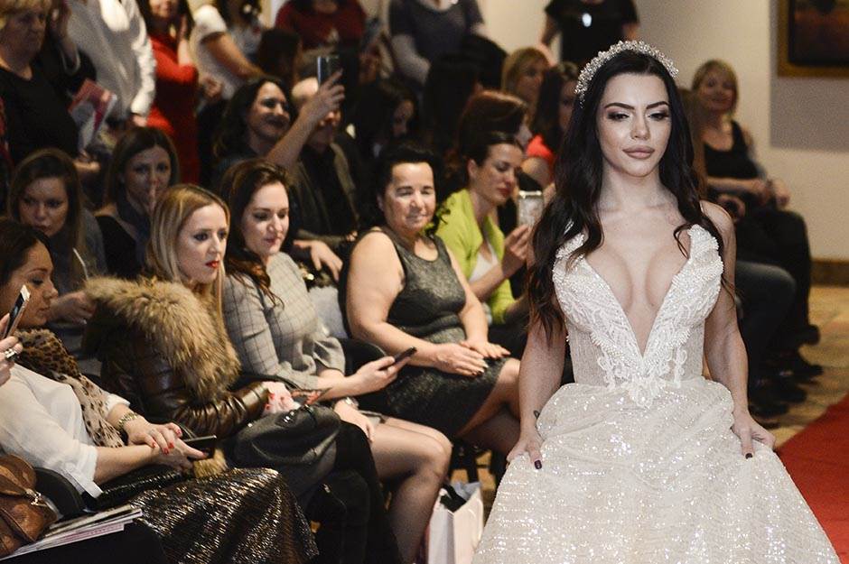 Helena Topalović na Instagramu SLIKE i VIDEO