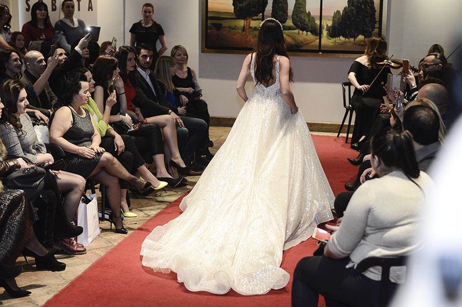 Helena Topalović na Instagramu SLIKE i VIDEO