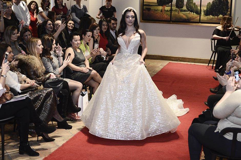 Helena Topalović na Instagramu SLIKE i VIDEO