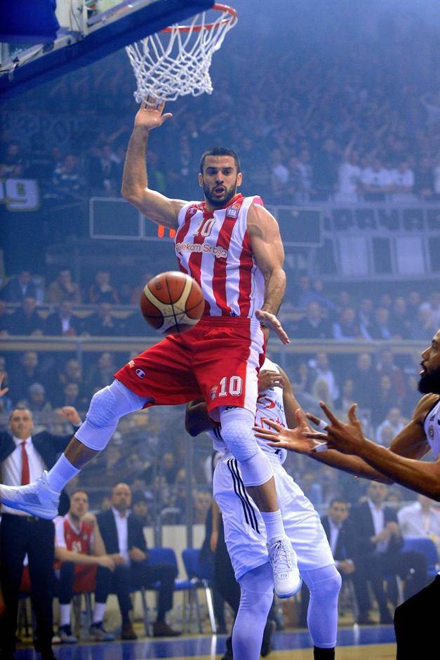 Branko Lazić produžio ugovor sa Crvenom zvezdom