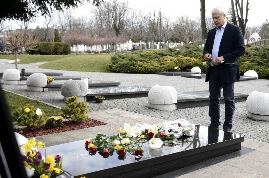 Načelnik MUP-a tvrdi da je Đinđić imao loše obezbeđenje