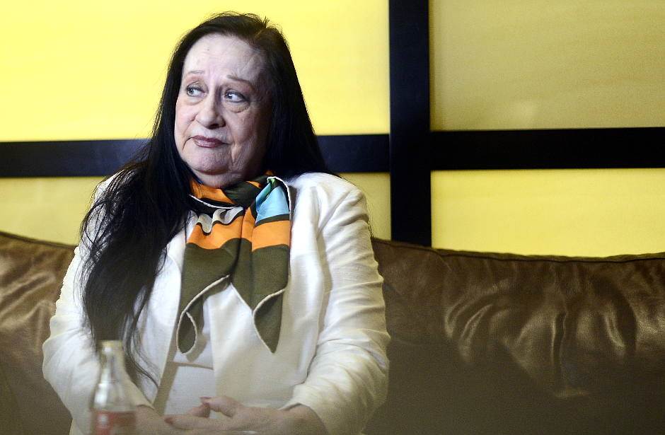 Olivera Katarina potegla flašu na albanskog političara zbog Lepe Lukić