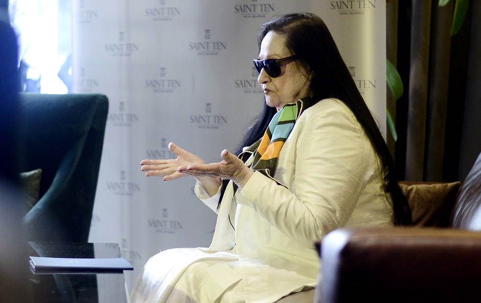 Olivera Katarina potegla flašu na albanskog političara zbog Lepe Lukić