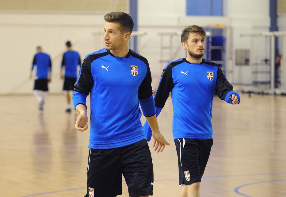 Matija Nastasić nema klub, može u Partizan