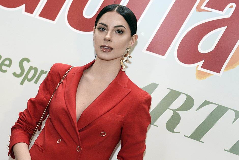 Zašto je Sara Jo prestala da se druži sa Nevenom Božović