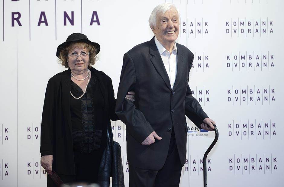 umro djordje marjanovic mozdani udar koncert lepe brene