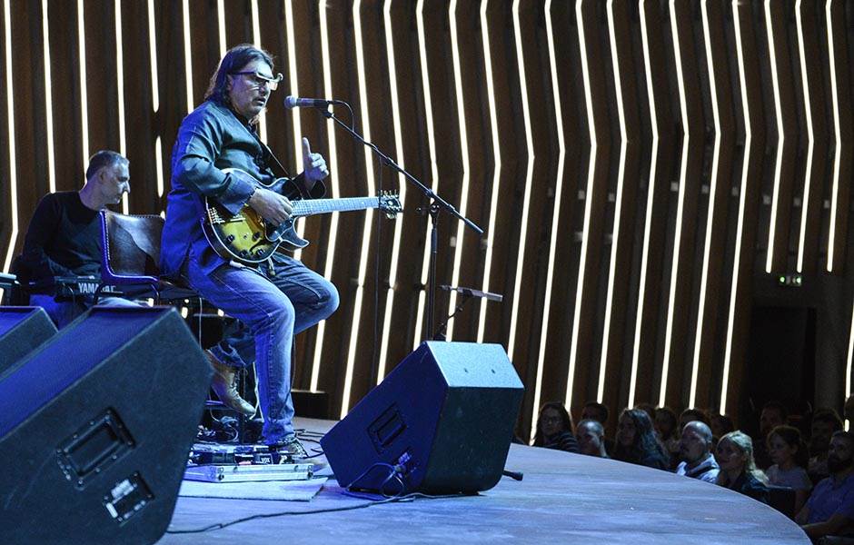 Rambo Amadeus o marihuani i heroinu