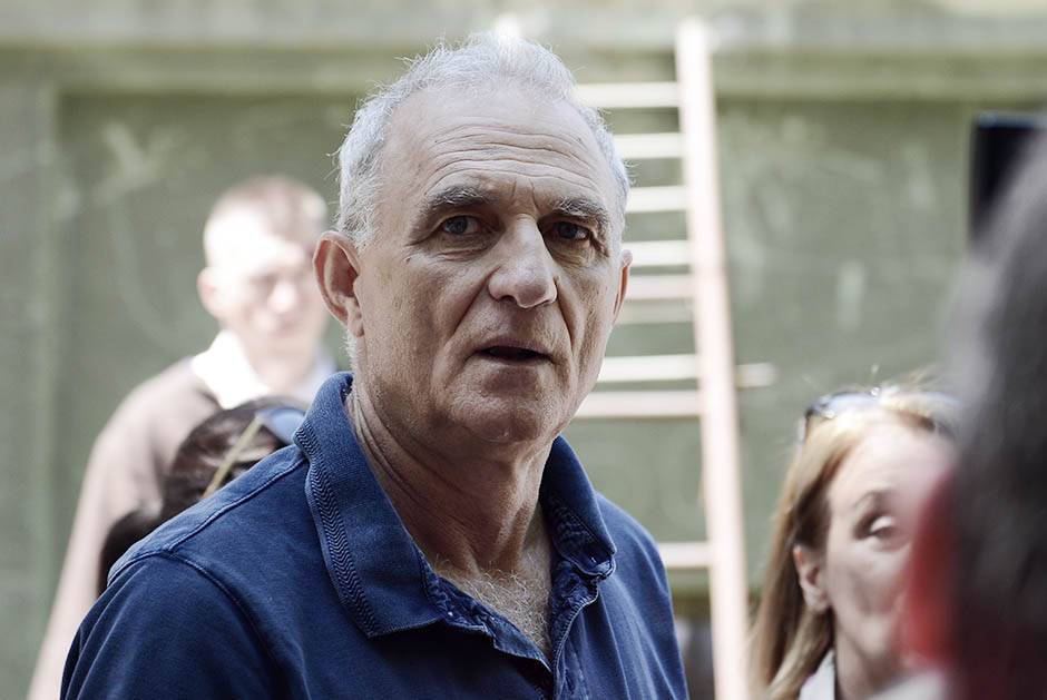 Koji fakultet je zavšrio Lazar Ristovski?