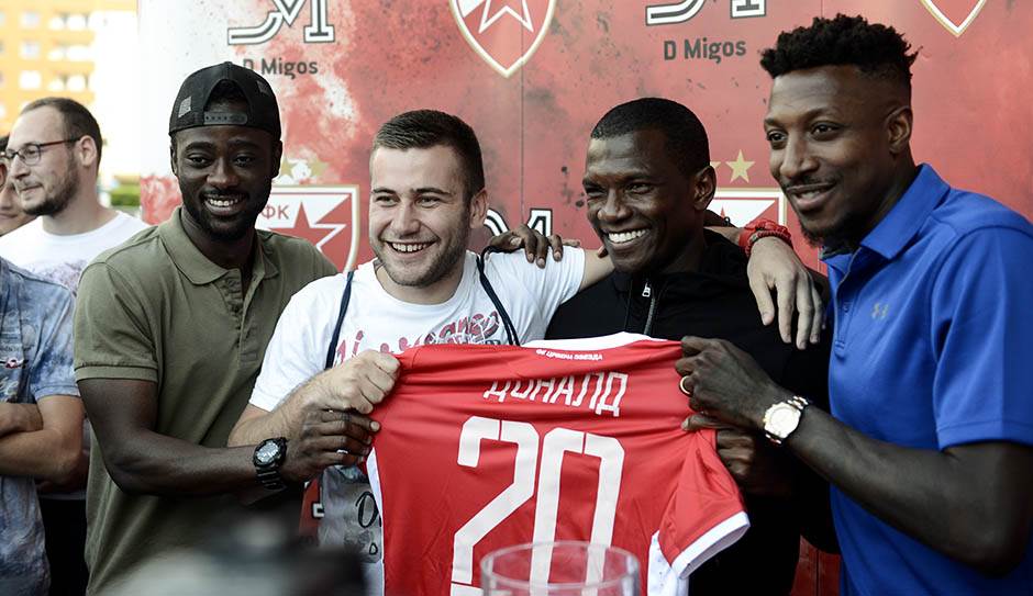 Mičel Donald navijači Crvene zvezde su spremni da umru za klub 