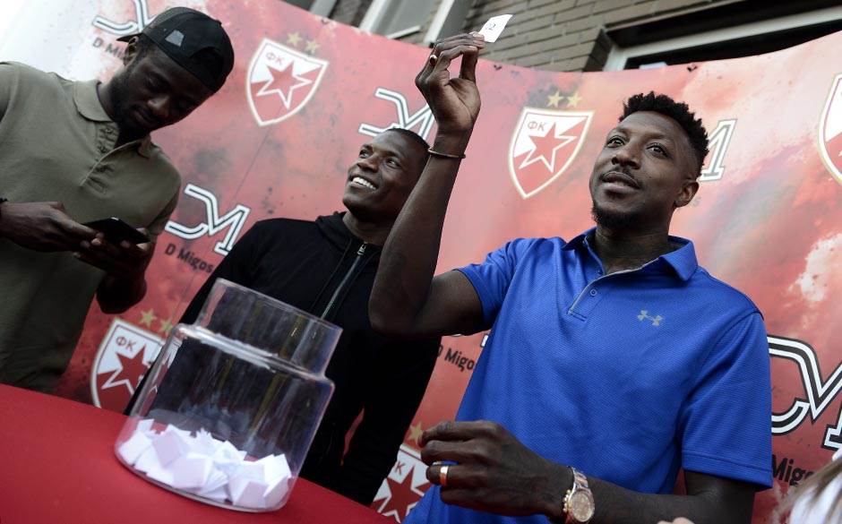 Mičel Donald navijači Crvene zvezde su spremni da umru za klub 