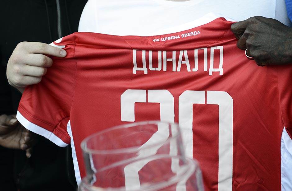 Mičel Donald navijači Crvene zvezde su spremni da umru za klub 
