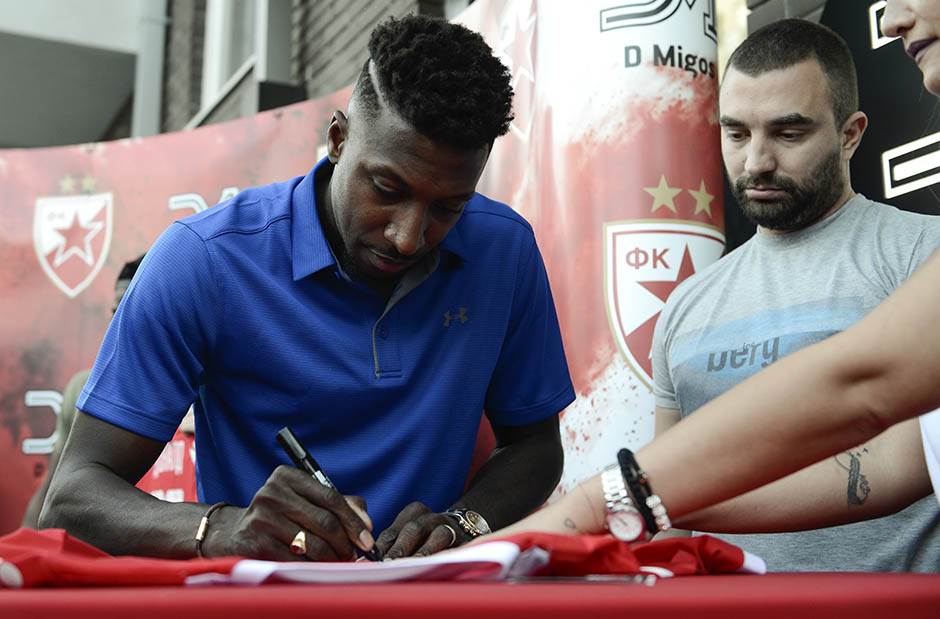 Mičel Donald navijači Crvene zvezde su spremni da umru za klub 